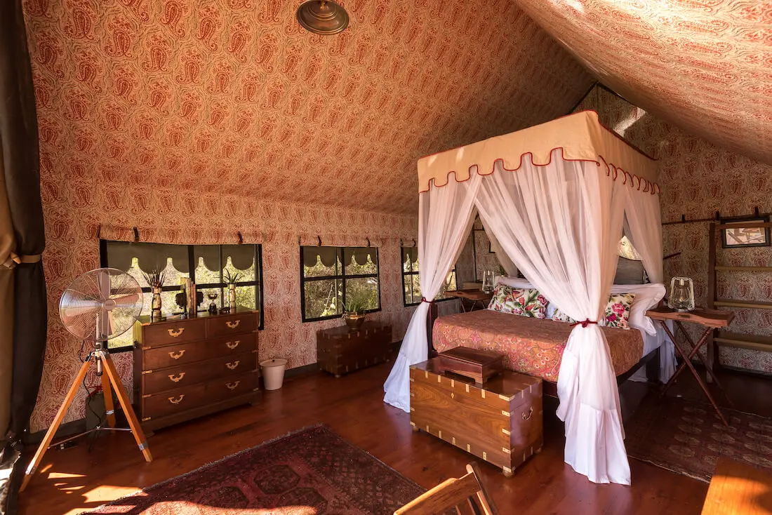 Guest-Tent-Interior